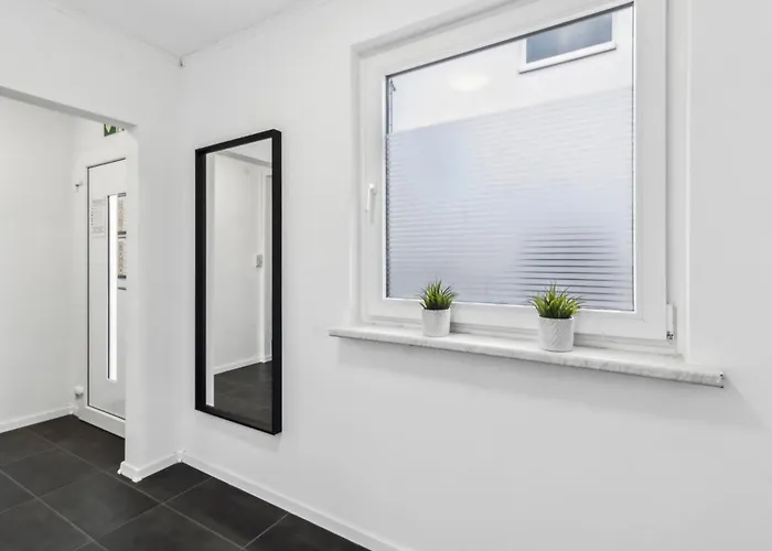 Monteur - Fuer Bis Zu 7 Personen In 63456 - Hu09 Apartman